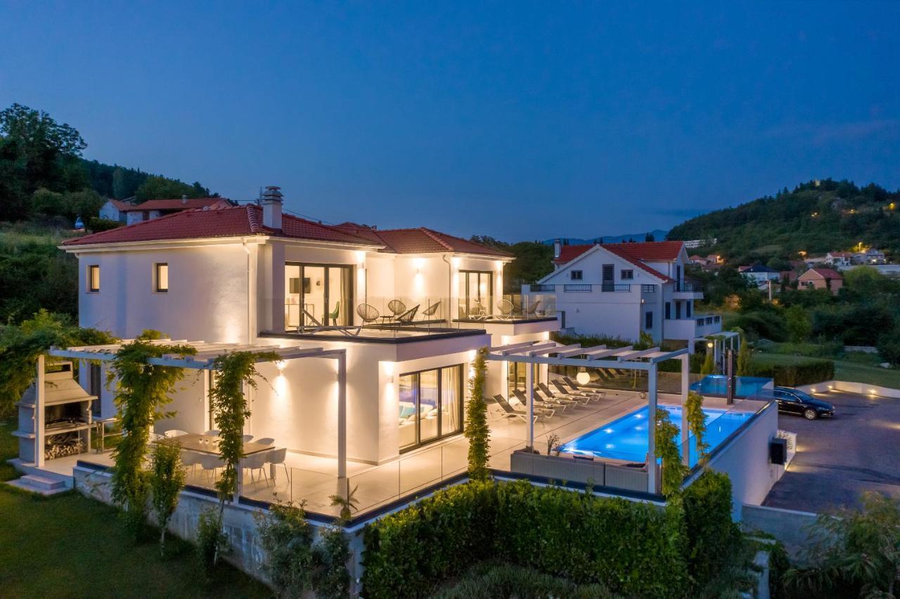 Villa Elegance Sinj Kültér fotó